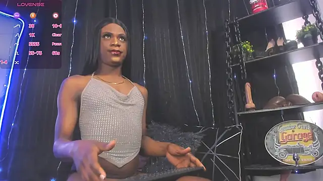 Snapshot of anuvyz_miller_ chatting on November 2025 12:50:02 PM anuvyz miller online show from November 2025 12:50:02 PM