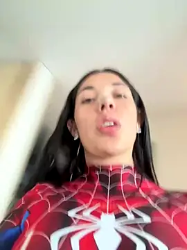 Snapshot of KarolVega- chatting on October 2025 03:57:02 PM KarolVega- online show from October 2025 03:57:02 PM