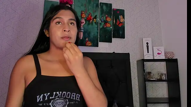 Selena fox7 online show from October 2025 04:10:01 AM