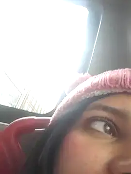 CHLOE ISABELL online show from February 2025 01:33:01 PM