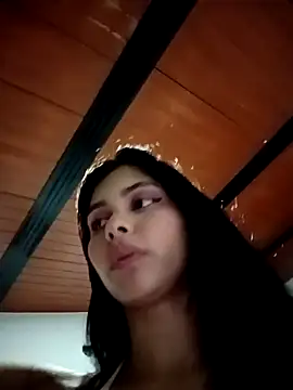 CHLOE ISABELL online show from December 2025 03:24:01 AM