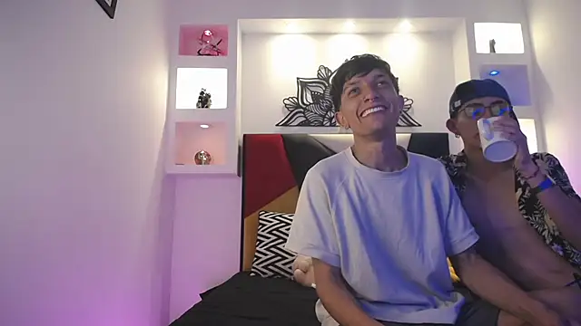 MaikyCooper online show from March 2025 04:14:01 AM