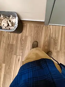 Snapshot of Panda__panda_panda chatting on March 2025 08:11:01 PM Panda  panda panda online show from March 2025 08:11:01 PM