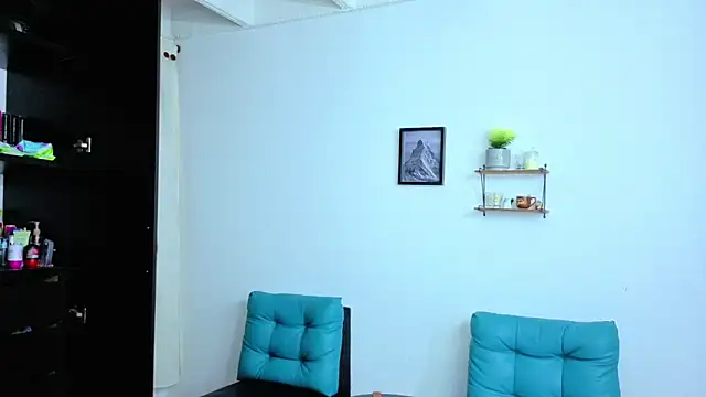 atenea 02 love online show from November 2025 10:54:01 PM