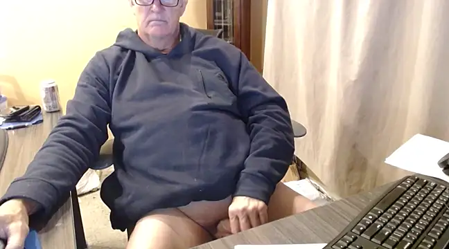 Snapshot of olderandwiser2 chatting on February 2025 04:14:02 AM olderandwiser2 online show from February 2025 04:14:02 AM