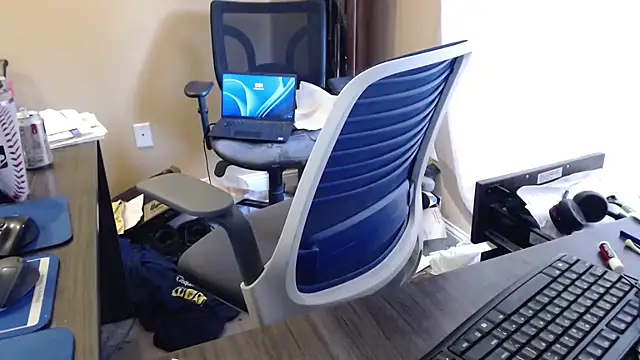 Snapshot of olderandwiser2 chatting on September 2025 06:32:02 PM olderandwiser2 online show from September 2025 06:32:02 PM