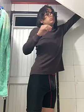 shadowsofgarden online show from February 2025 03:47:02 AM