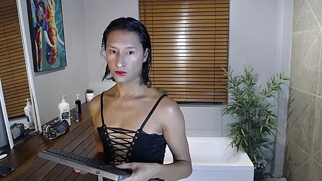 Georgina Palacios  online show from November 2025 04:01:01 AM