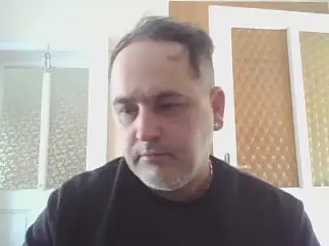 Snapshot of Szolga10 chatting on March 2025 11:03:01 AM Szolga10 online show from March 2025 11:03:01 AM