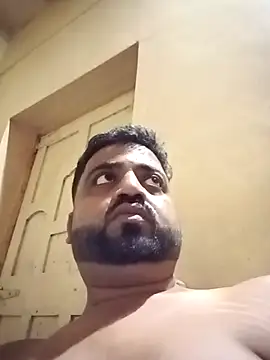 Snapshot of Vij717 chatting on October 2025 11:45:02 PM Vij717 online show from October 2025 11:45:02 PM