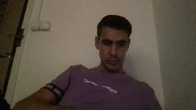 Snapshot of halfArabhalfspanish chatting on June 2026 07:11:01 PM halfArabhalfspanish online show from June 2026 07:11:01 PM