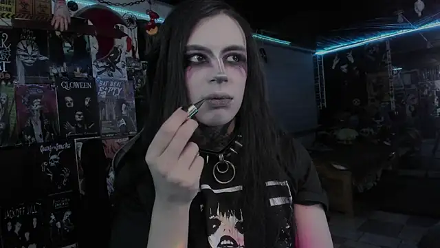 Snapshot of rotten_dreams chatting on September 2025 11:08:01 PM rotten dreams online show from September 2025 11:08:01 PM