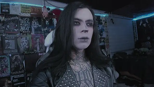 Snapshot of rotten_dreams chatting on January 2026 11:28:01 PM rotten dreams online show from January 2026 11:28:01 PM