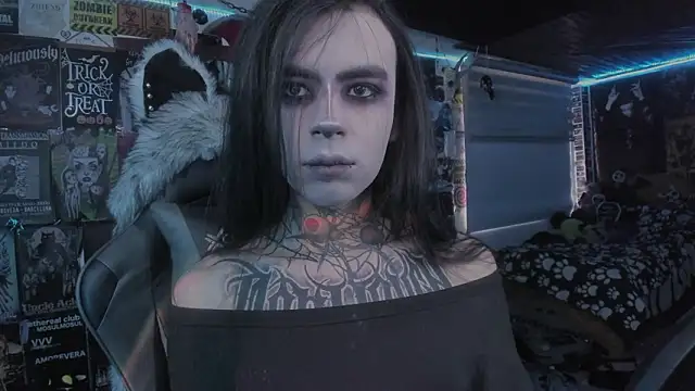 Snapshot of rotten_dreams chatting on February 2026 05:00:02 PM rotten dreams online show from February 2026 05:00:02 PM