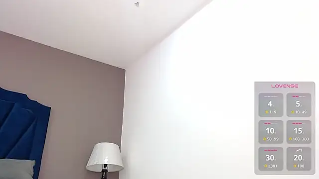 Snapshot of KatiaFosterr chatting on October 2025 12:50:02 PM KatiaFosterr online show from October 2025 12:50:02 PM