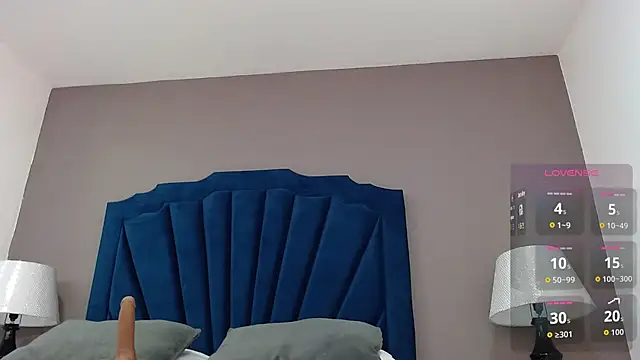 Snapshot of KatiaFosterr chatting on November 2025 12:31:02 PM KatiaFosterr online show from November 2025 12:31:02 PM