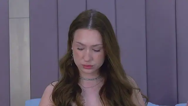 Jackie White  online show from October 2025 03:38:01 AM