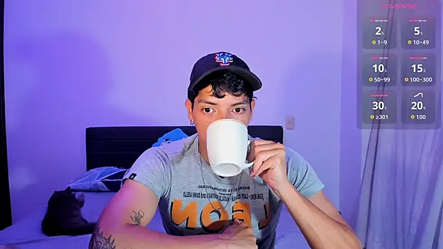  JacobMiller   online show from May 2026 09:42:02 PM