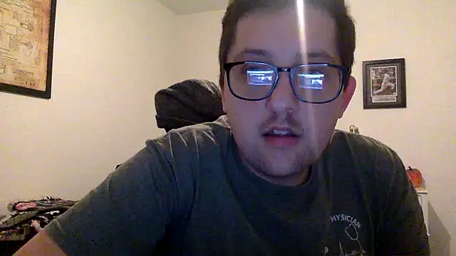 Snapshot of Milflover96 chatting on February 2025 03:04:01 AM Milflover96 online show from February 2025 03:04:01 AM