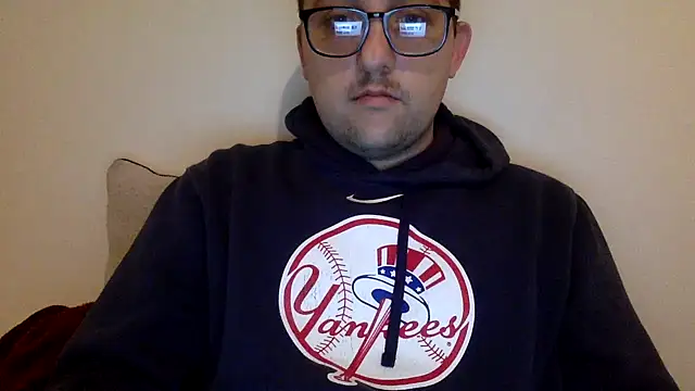 Snapshot of Milflover96 chatting on February 2025 01:09:02 AM Milflover96 online show from February 2025 01:09:02 AM