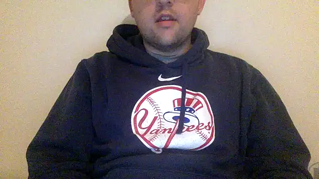 Snapshot of Milflover96 chatting on March 2025 12:49:01 AM Milflover96 online show from March 2025 12:49:01 AM