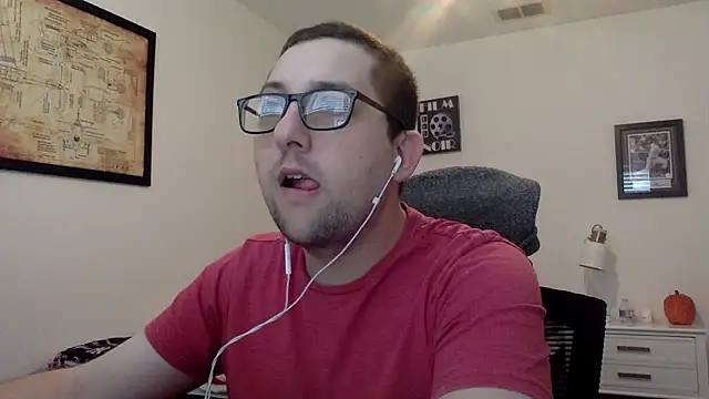 Snapshot of Milflover96 chatting on March 2025 05:50:01 PM Milflover96 online show from March 2025 05:50:01 PM