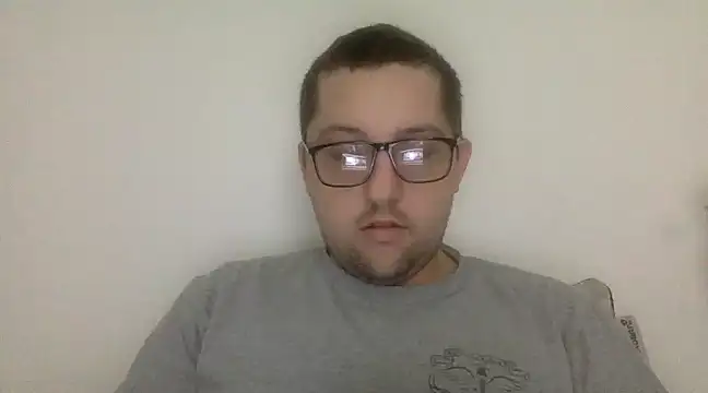 Snapshot of Milflover96 chatting on March 2025 03:24:01 PM Milflover96 online show from March 2025 03:24:01 PM