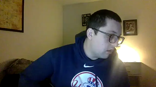 Snapshot of Milflover96 chatting on March 2025 12:18:01 AM Milflover96 online show from March 2025 12:18:01 AM