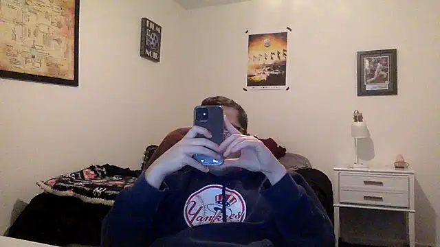 Snapshot of Milflover96 chatting on March 2025 01:43:02 AM Milflover96 online show from March 2025 01:43:02 AM