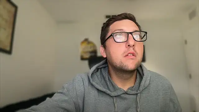 Snapshot of Milflover96 chatting on October 2025 02:38:02 PM Milflover96 online show from October 2025 02:38:02 PM