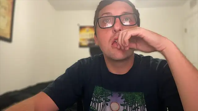 Snapshot of Milflover96 chatting on October 2025 10:54:02 PM Milflover96 online show from October 2025 10:54:02 PM