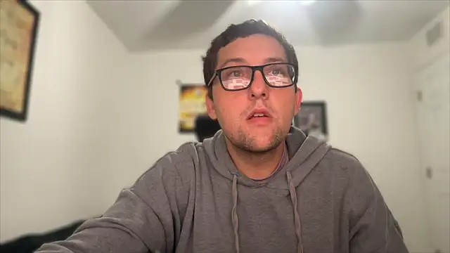 Snapshot of Milflover96 chatting on November 2025 02:55:02 AM Milflover96 online show from November 2025 02:55:02 AM