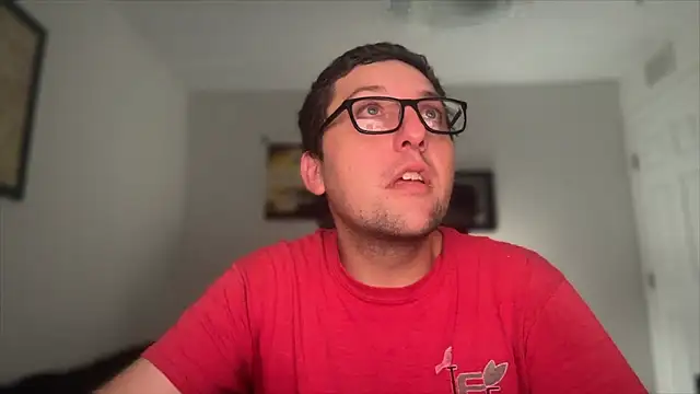 Snapshot of Milflover96 chatting on December 2025 10:38:02 PM Milflover96 online show from December 2025 10:38:02 PM