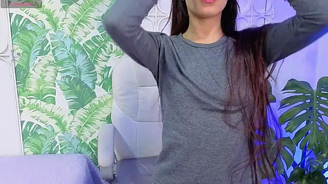 Snapshot of sara_sharma_ chatting on November 2025 03:33:02 PM sara sharma online show from November 2025 03:33:02 PM