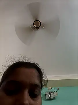 Snapshot of sonuchoudhury chatting on September 2025 07:01:01 AM sonuchoudhury online show from September 2025 07:01:01 AM