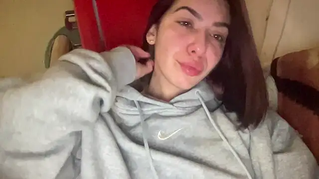 Snapshot of sarrah_rossy chatting on March 2025 06:12:01 PM sarrah rossy online show from March 2025 06:12:01 PM