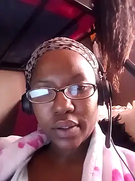 Coco Nile online show from September 2025 10:41:01 AM
