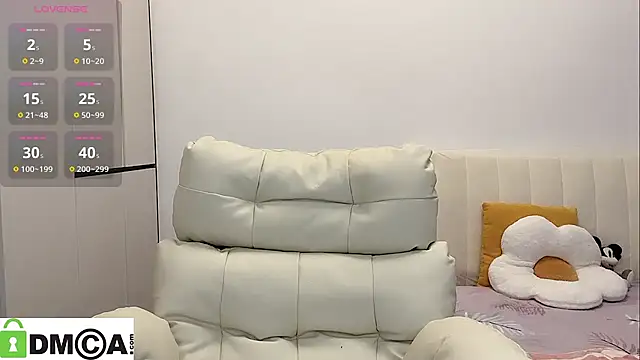 Snapshot of yunyun121 chatting on December 2025 02:15:01 PM yunyun121 online show from December 2025 02:15:01 PM