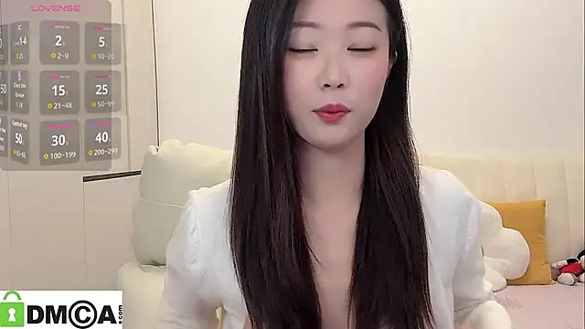 Snapshot of yunyun121 chatting on December 2025 03:06:01 PM yunyun121 online show from December 2025 03:06:01 PM