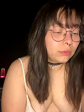 Snapshot of Solo_yoss chatting on October 2025 06:25:01 AM Solo yoss online show from October 2025 06:25:01 AM