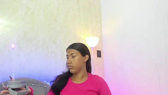 AntoniSantoss online show from April 2026 07:44:02 PM