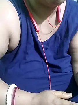 Snapshot of Lizza_boudi chatting on February 2025 08:52:02 PM Lizza boudi online show from February 2025 08:52:02 PM