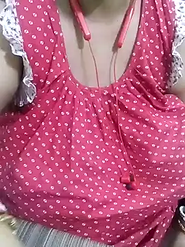 Snapshot of Lizza_boudi chatting on February 2025 01:48:02 AM Lizza boudi online show from February 2025 01:48:02 AM