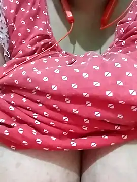 Snapshot of Lizza_boudi chatting on March 2025 01:26:02 AM Lizza boudi online show from March 2025 01:26:02 AM