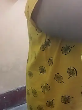 Snapshot of Lizza_boudi chatting on March 2025 09:34:02 AM Lizza boudi online show from March 2025 09:34:02 AM