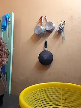 Snapshot of Lizza_boudi chatting on December 2025 01:11:01 AM Lizza boudi online show from December 2025 01:11:01 AM