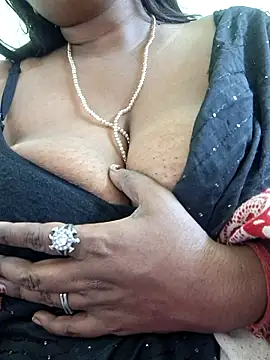 SX-JUHI online show from December 2025 11:32:01 PM