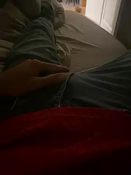 Snapshot of harpeur93 chatting on February 2025 12:18:02 PM harpeur93 online show from February 2025 12:18:02 PM