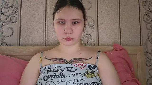 Little kitsune1707 online show from October 2025 06:54:02 AM