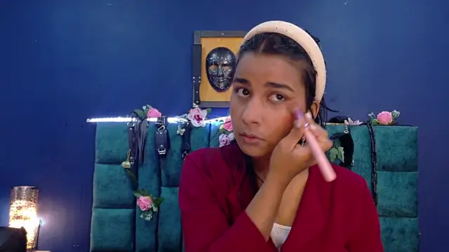 Snapshot of MariamLaraa chatting on March 2025 11:11:02 AM MariamLaraa online show from March 2025 11:11:02 AM